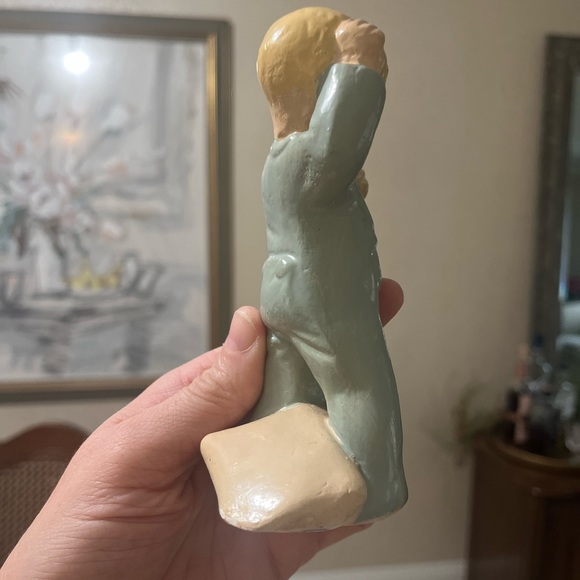 Vintage Chalkware Caroler boy - Picture 2 of 5